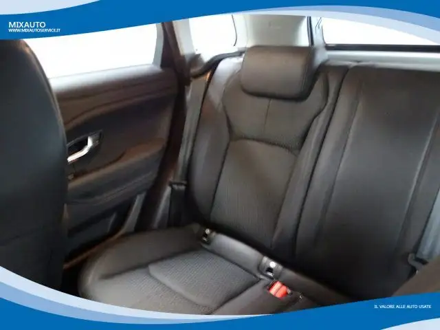 Land Rover Range Rover Evoque view 11