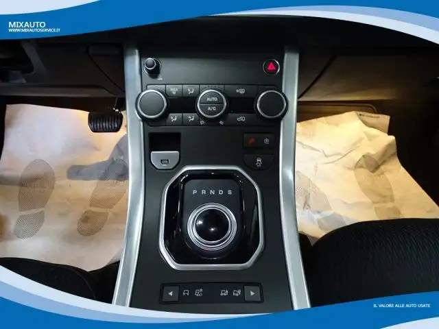 Land Rover Range Rover Evoque view 7