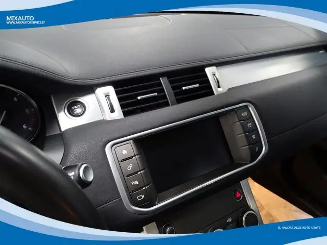 Land Rover Range Rover Evoque view 5
