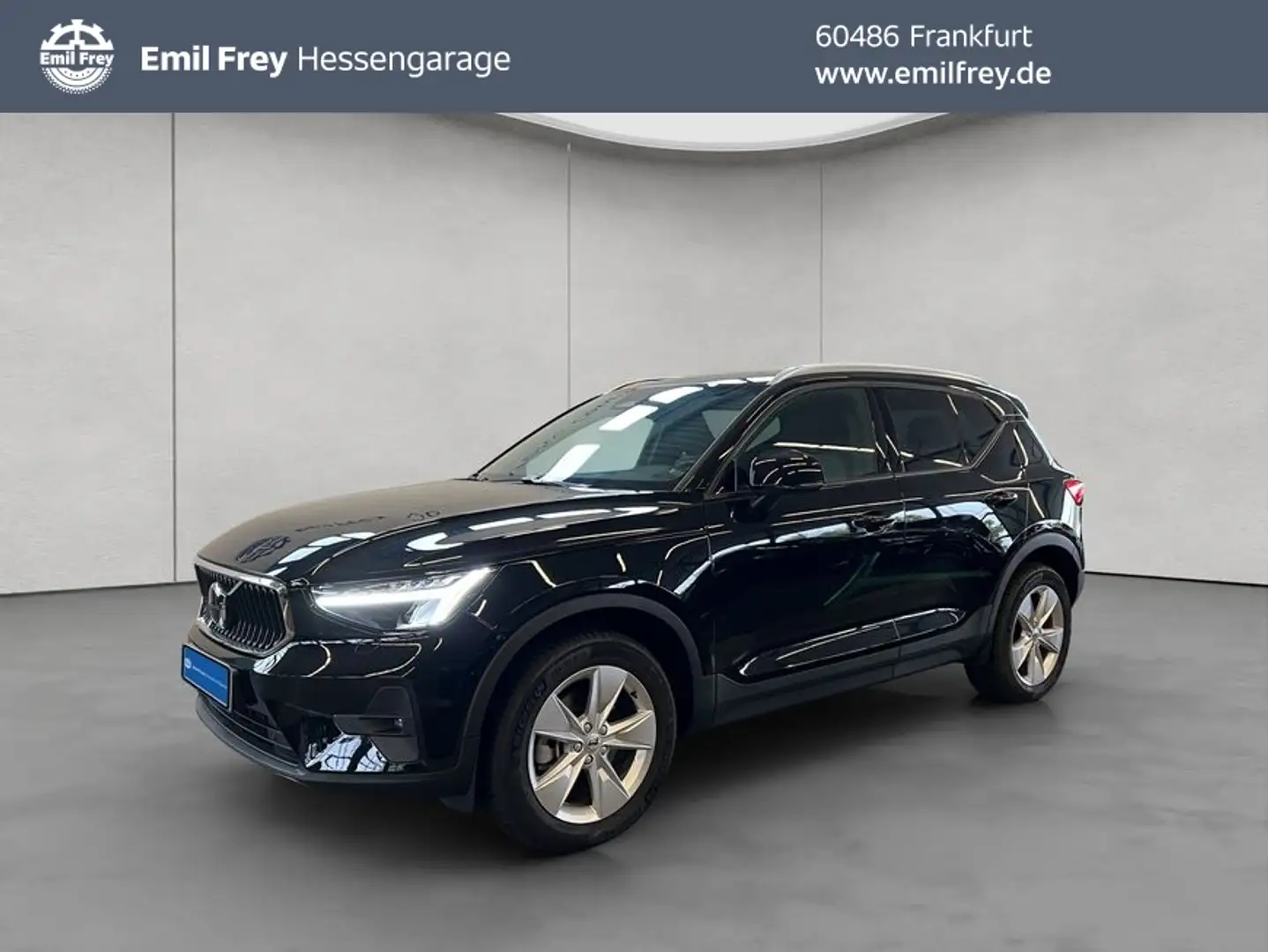 Volvo XC40 XC40 B3 Aut LED Google-Maps Kamera PDCv+h AHK Schwarz - 1