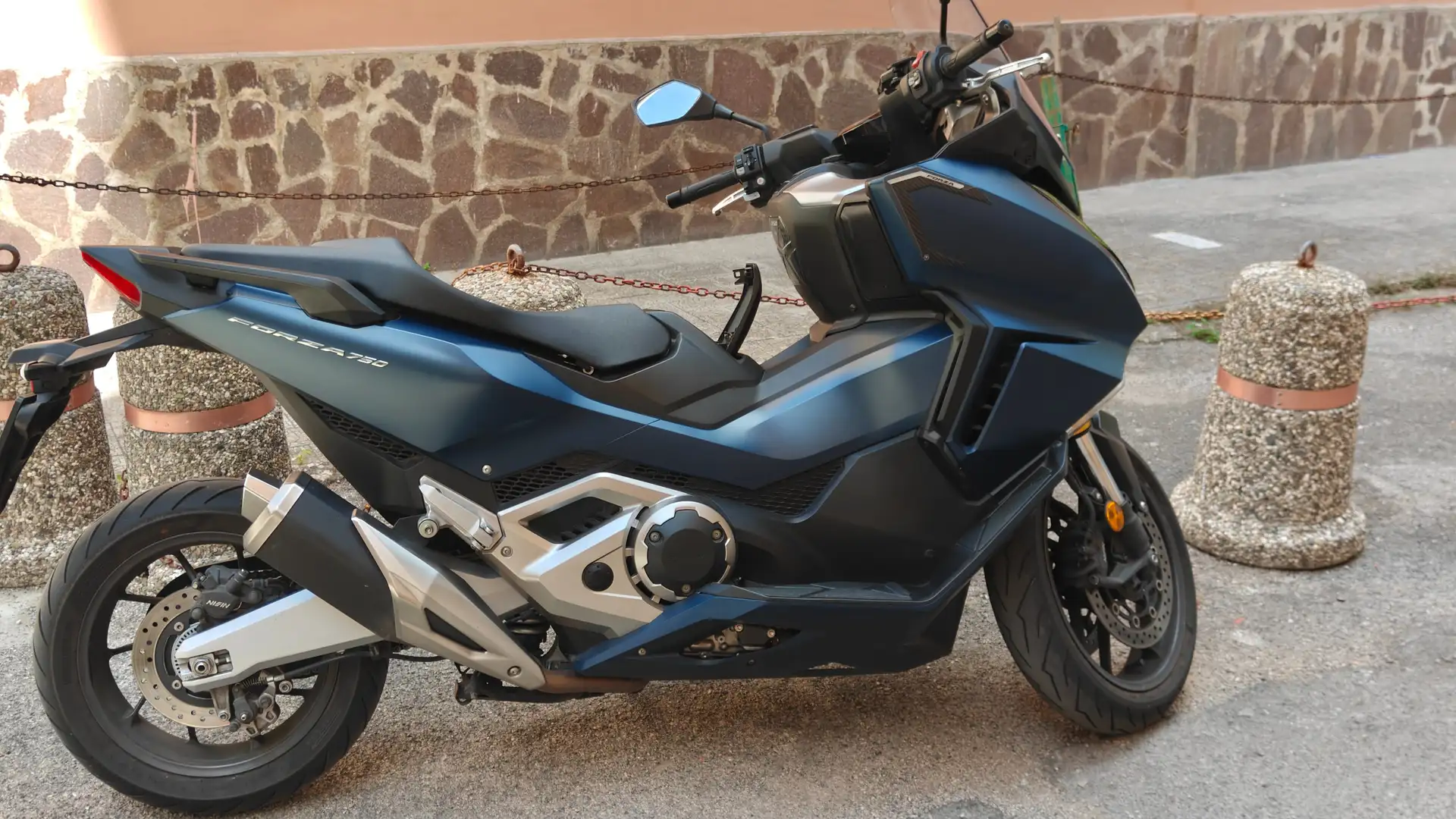 Honda Forza 750 Blu Blu/Azzurro - 1