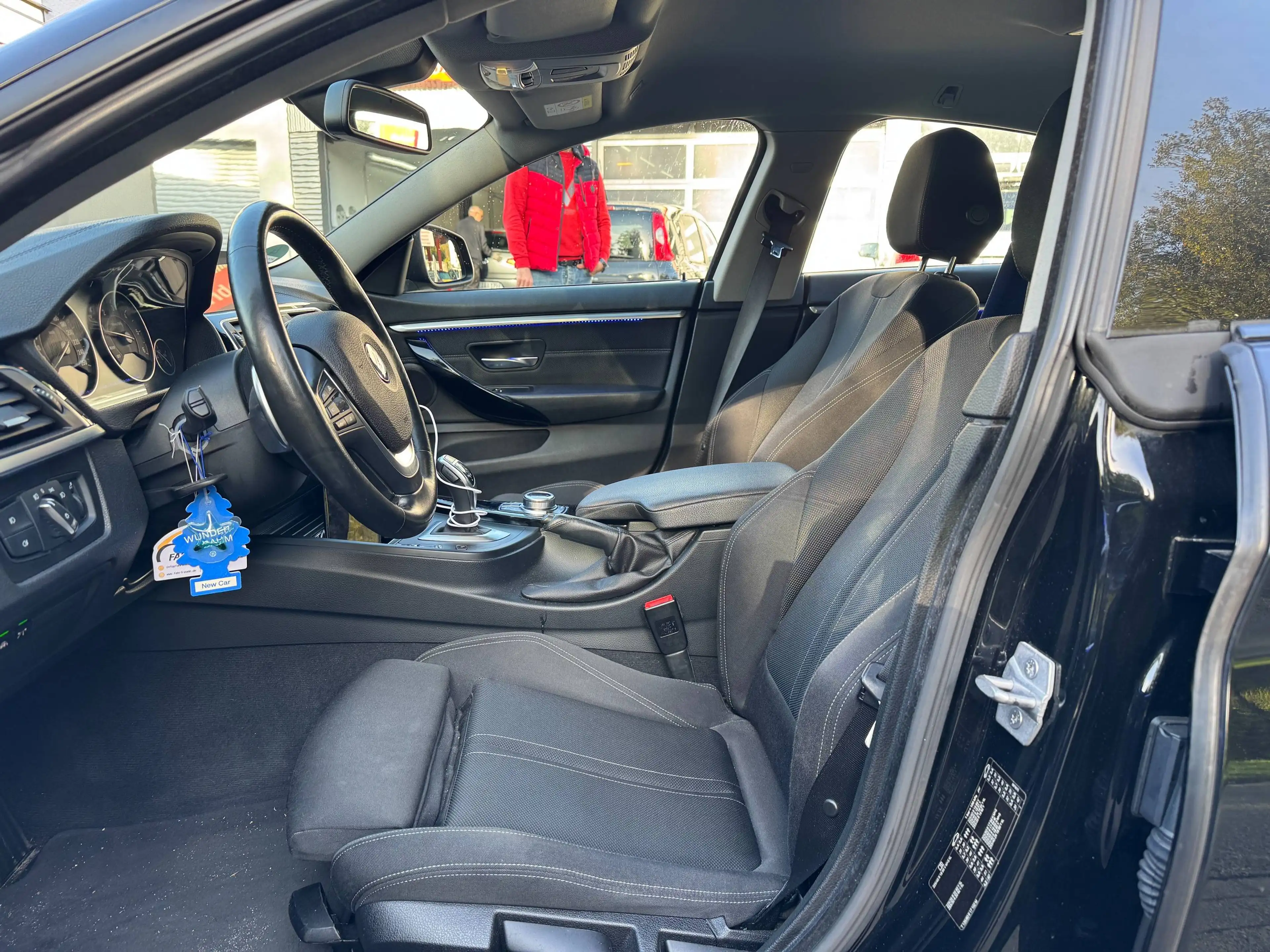 BMW 420 d Grand Coupe Sportline u-frei Scheckheft Tuv 9/28 — photo 11