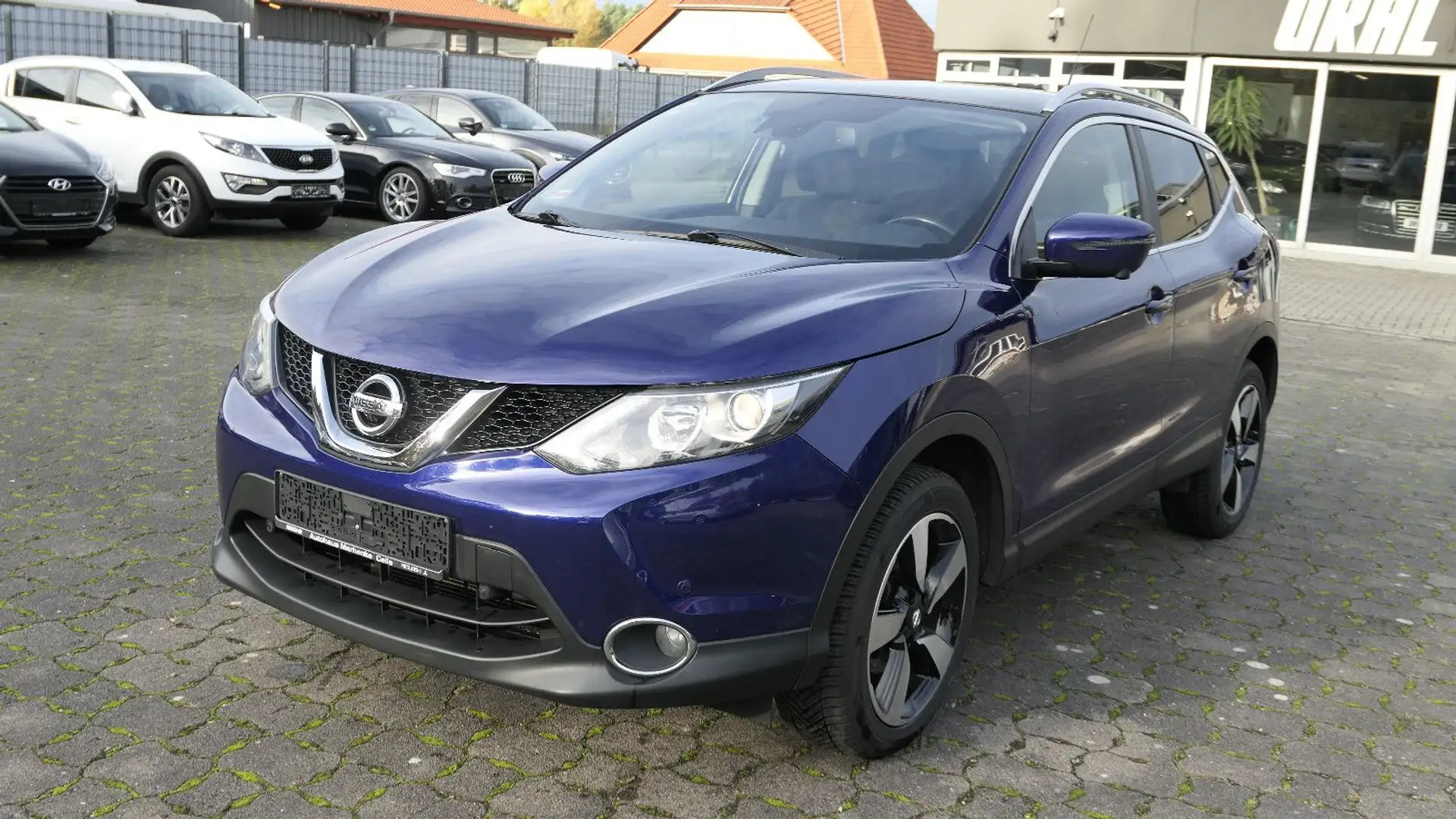 Nissan Qashqai 360°/Sitzheizung/Panorama/Euro5 Blauw - 1
