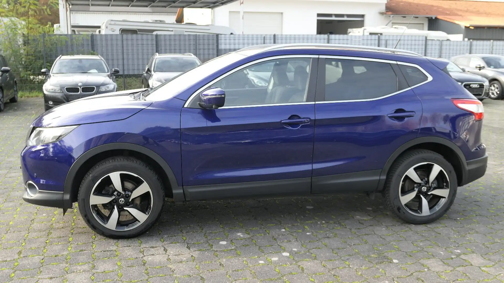 Nissan Qashqai 360°/Sitzheizung/Panorama/Euro5 Blauw - 2