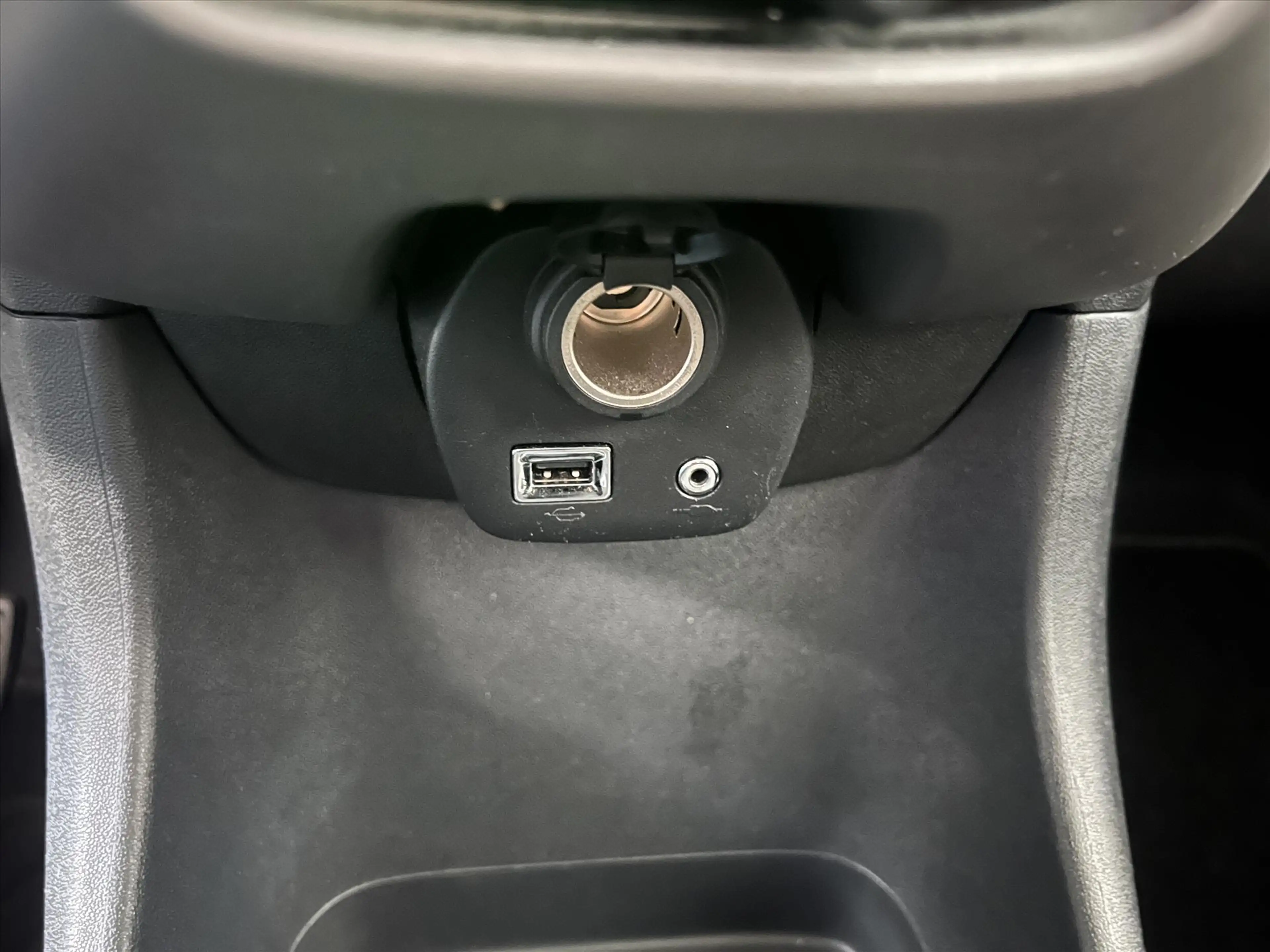 Peugeot 108 1.0 e-VTi 72pk 5D Active — photo 14