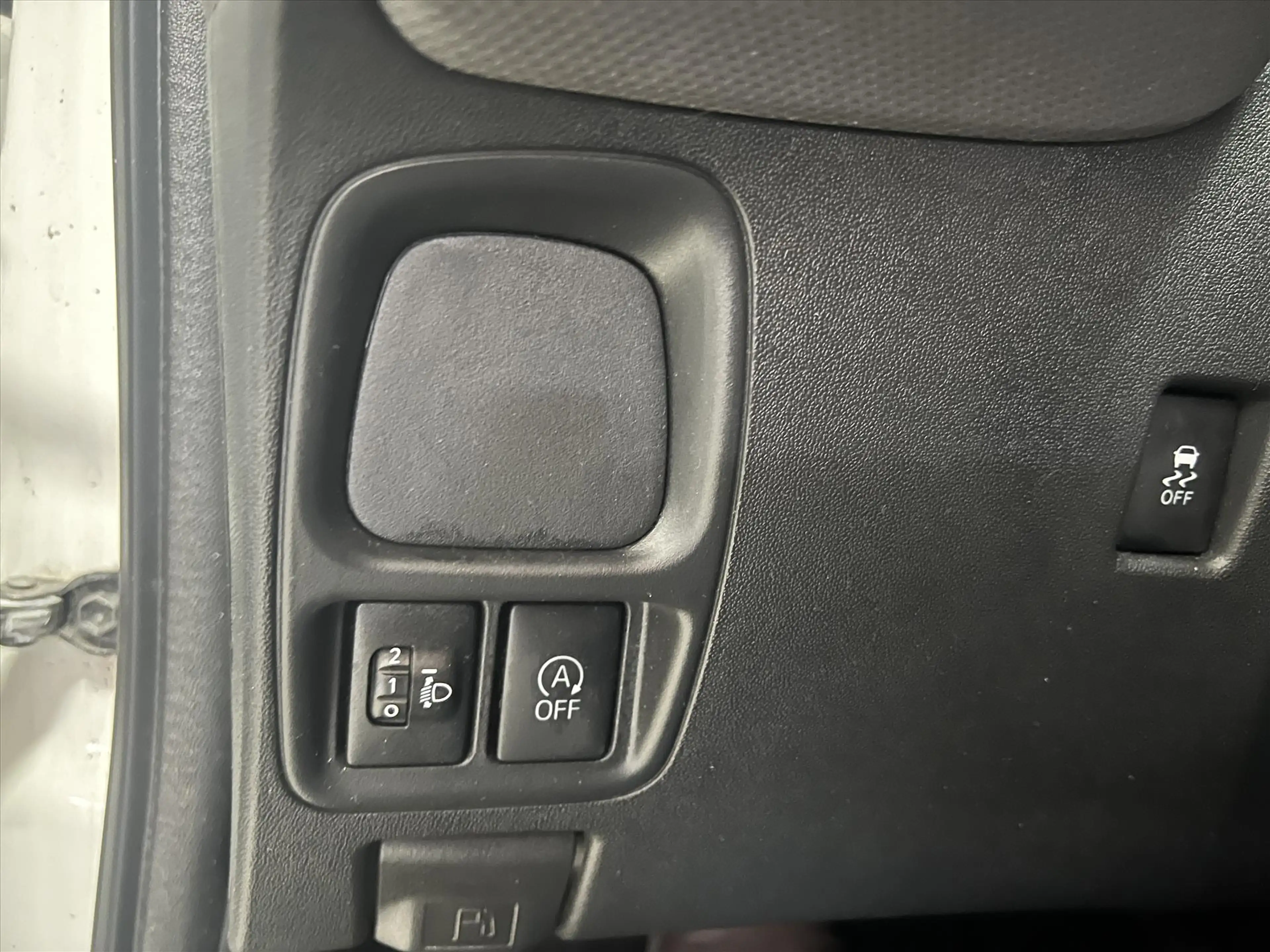 Peugeot 108 1.0 e-VTi 72pk 5D Active — photo 15