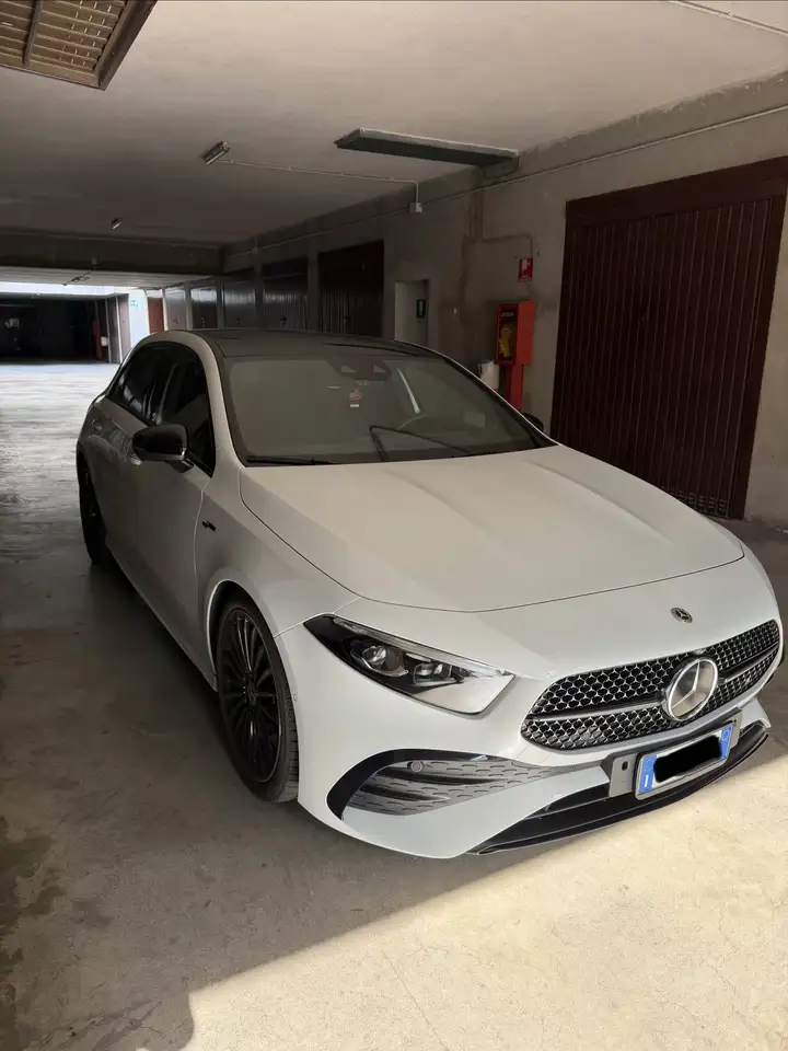 Mercedes-Benz A 250