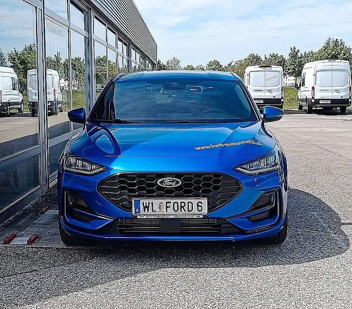Ford Focus 1,0 EcoBoost Hybrid ST-Line Blau - 2