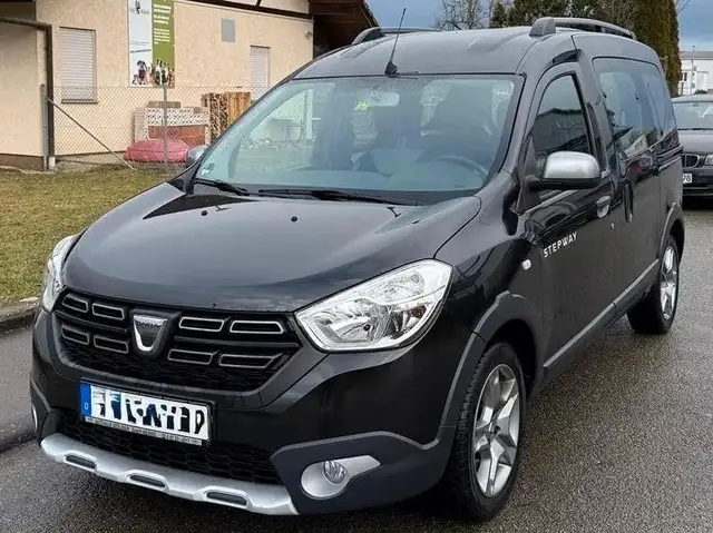 Dacia Dokker Dokker Stepway 1.5 blue dci 95Cv Uniproprietario