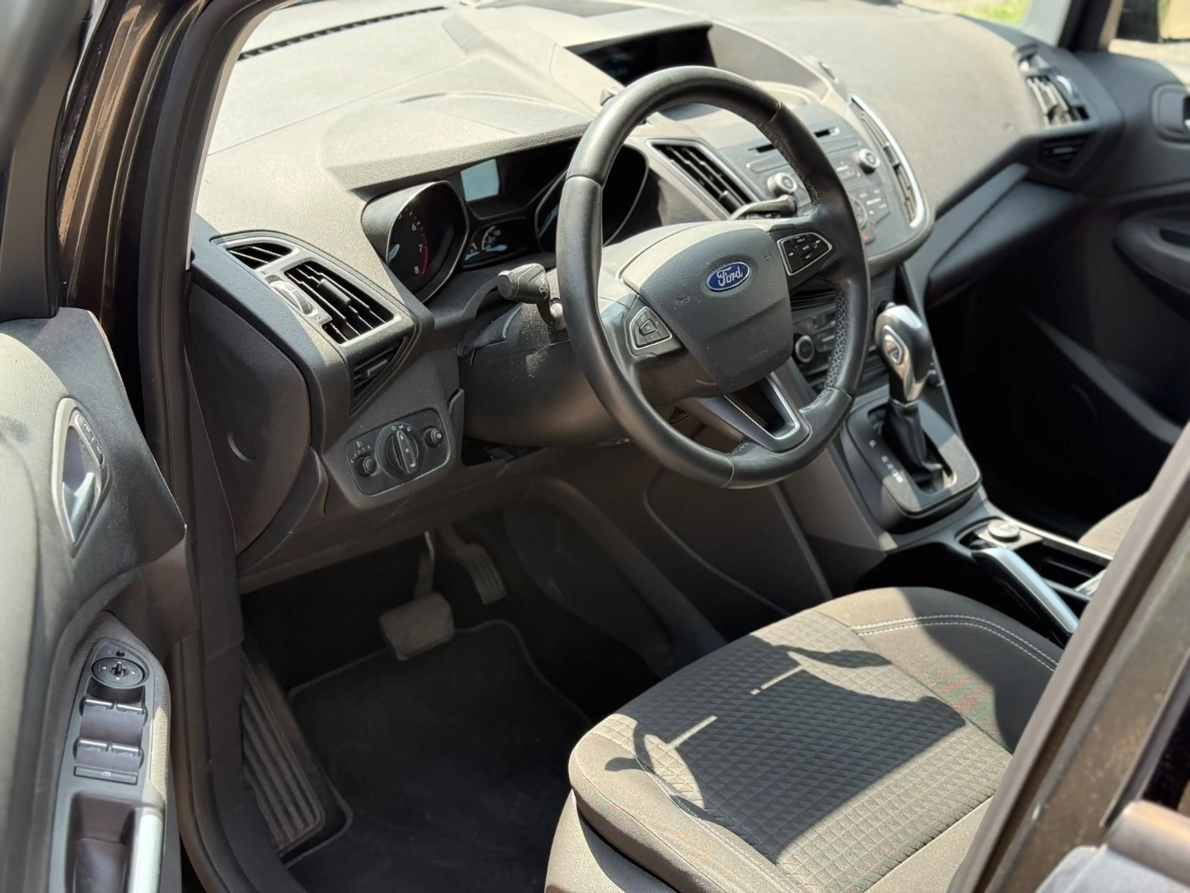 Ford C-Max C-MAX Trend — photo 5