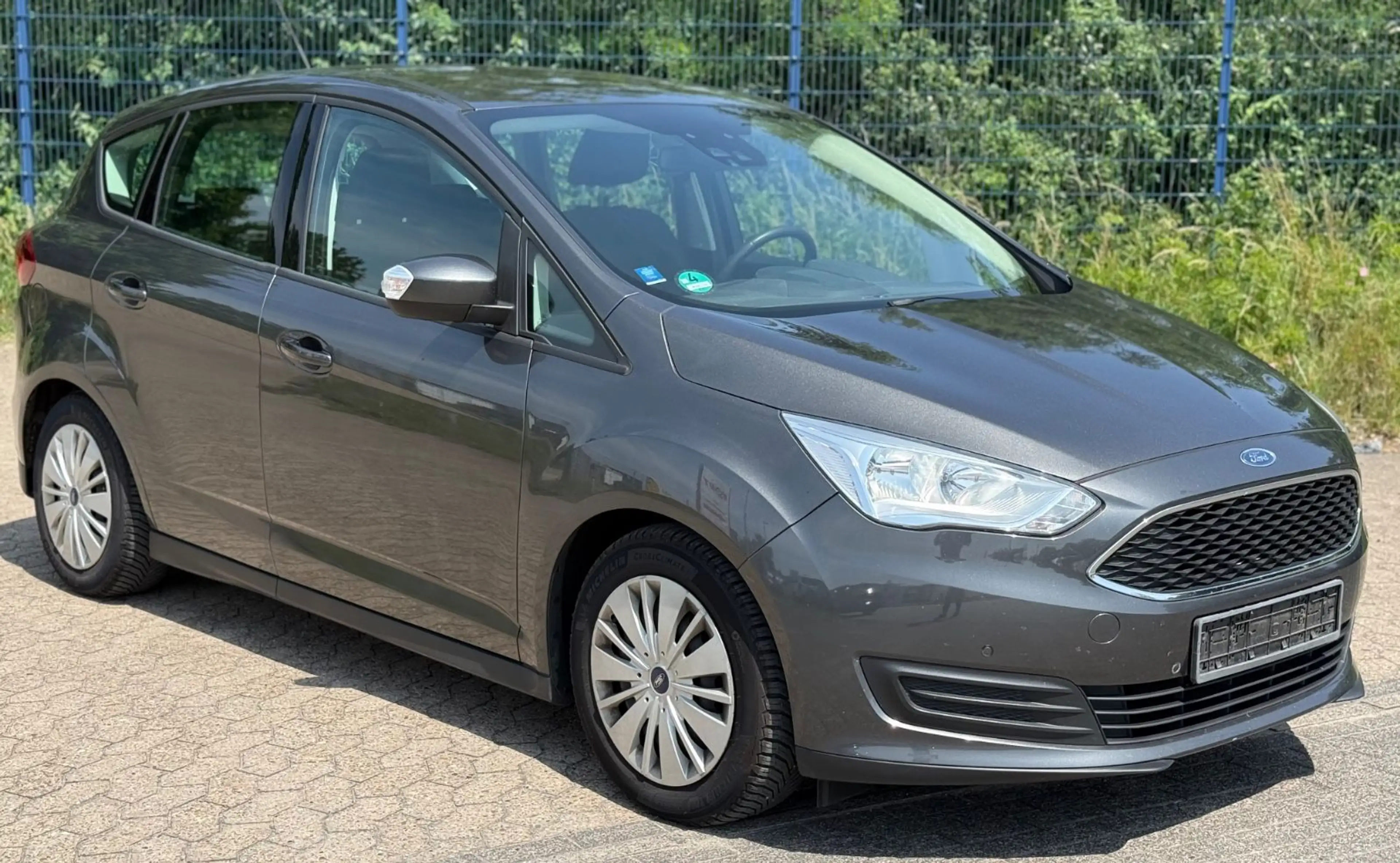 Ford C-Max C-MAX Trend — photo 7