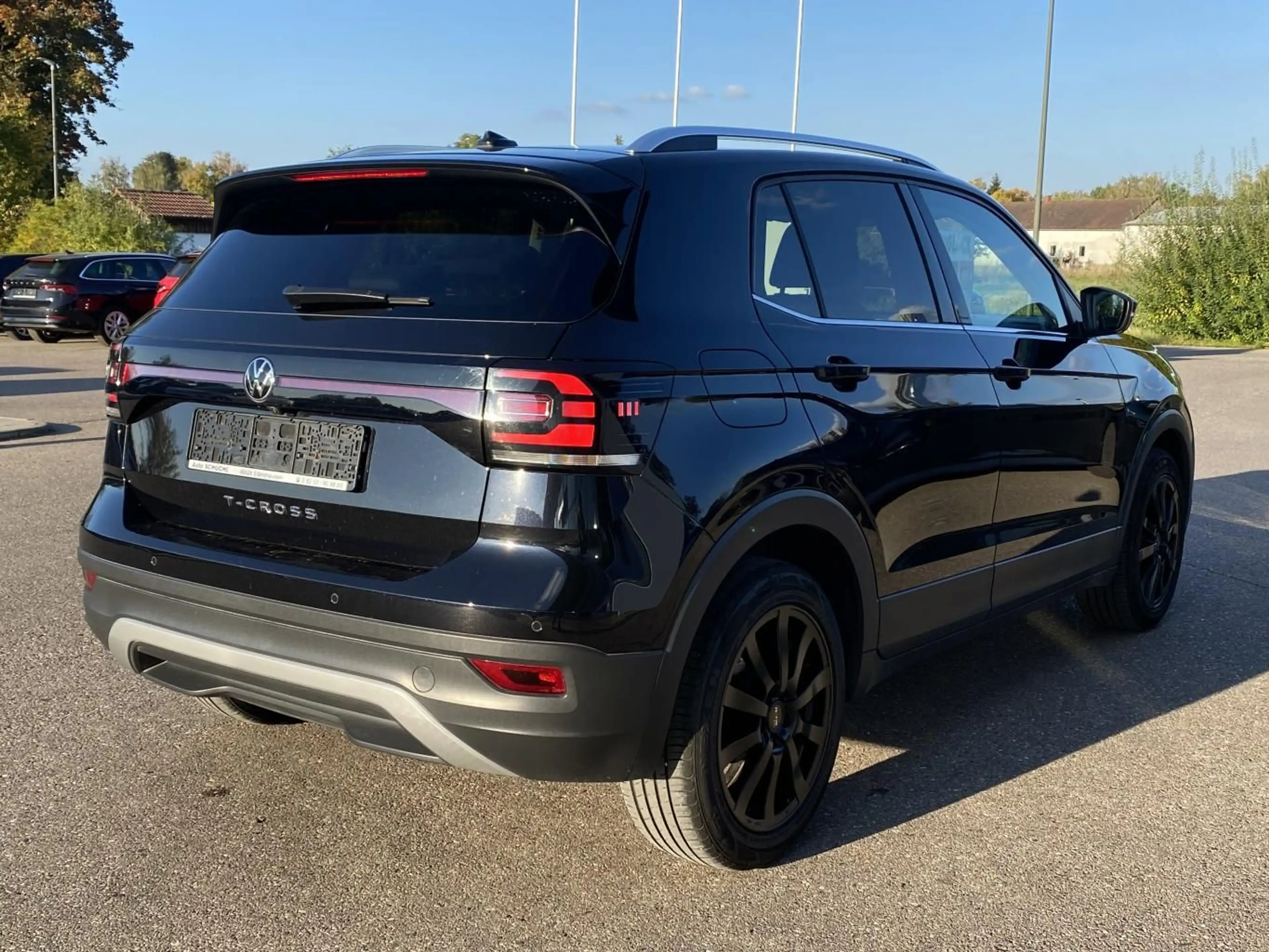 Volkswagen T-Cross 1.5 TSI DSG STYLE 17"+NAVI+LED+AHK+KAMER — photo 6