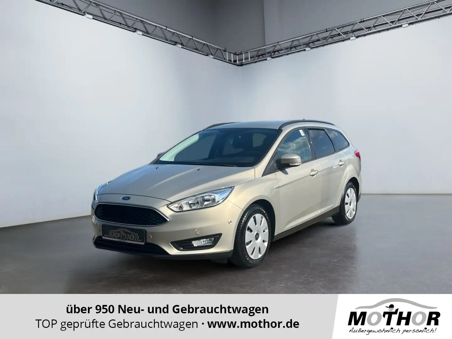 Ford Focus Turnier 1.0 EcoBoost Business W-Paket PDC Grau - 1
