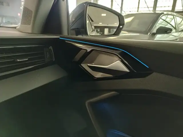 Audi A1 view 21