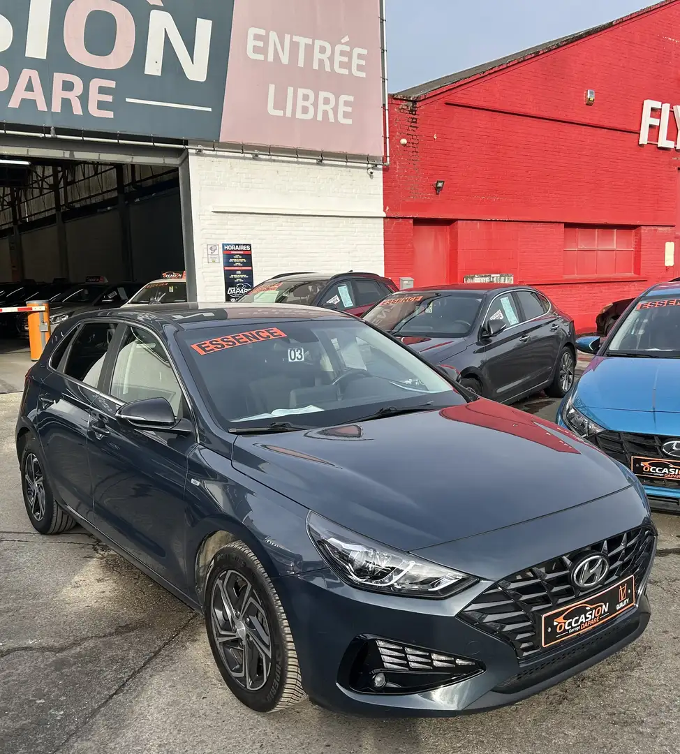 Hyundai i30 TECHNO 1.0 T-GDi 120CV - GPS - Garantie 1 an Gris - 2
