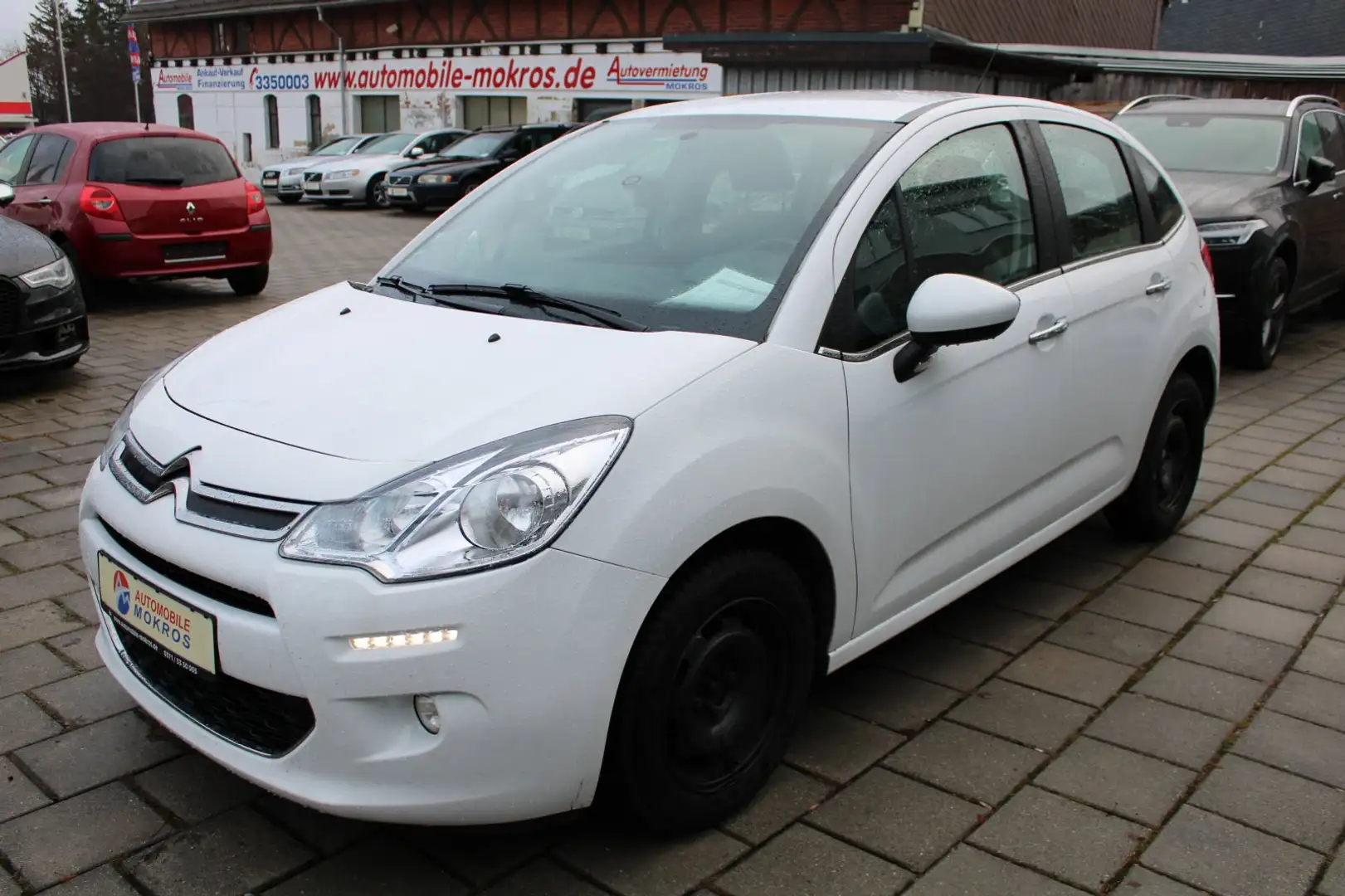 Citroen C3 Pure Tech 68 Selection Klimaanlage Navigation PDC Weiß - 1