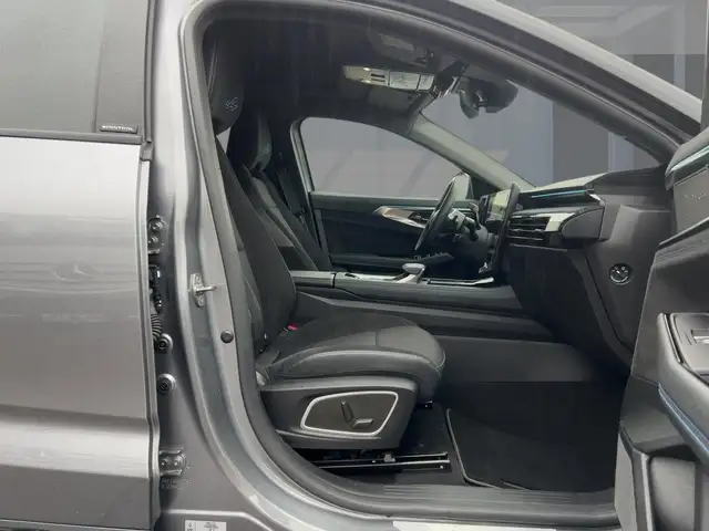 Renault Austral view 8