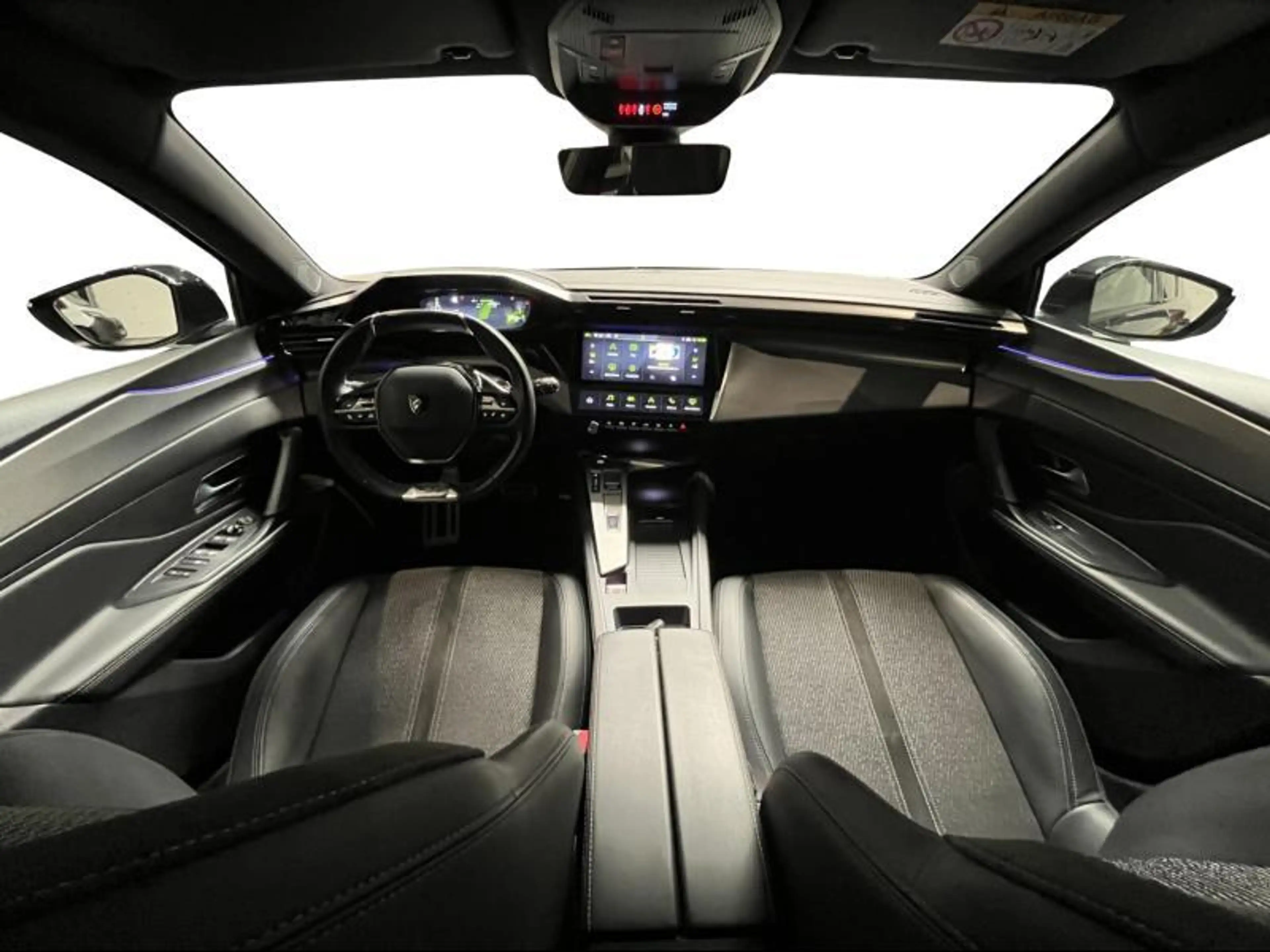 Peugeot 308 GT — photo 12