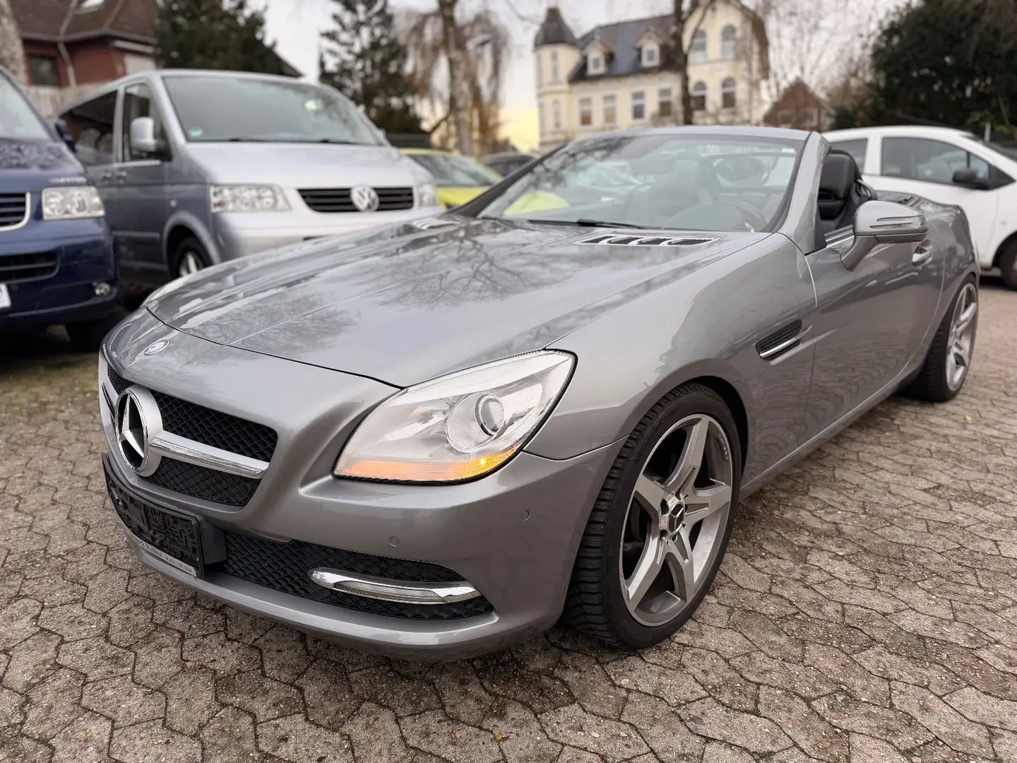 Mercedes-Benz SLK 200 BE Neues-Modell'Panorama'LED'Leder'AirSc Silber - 2