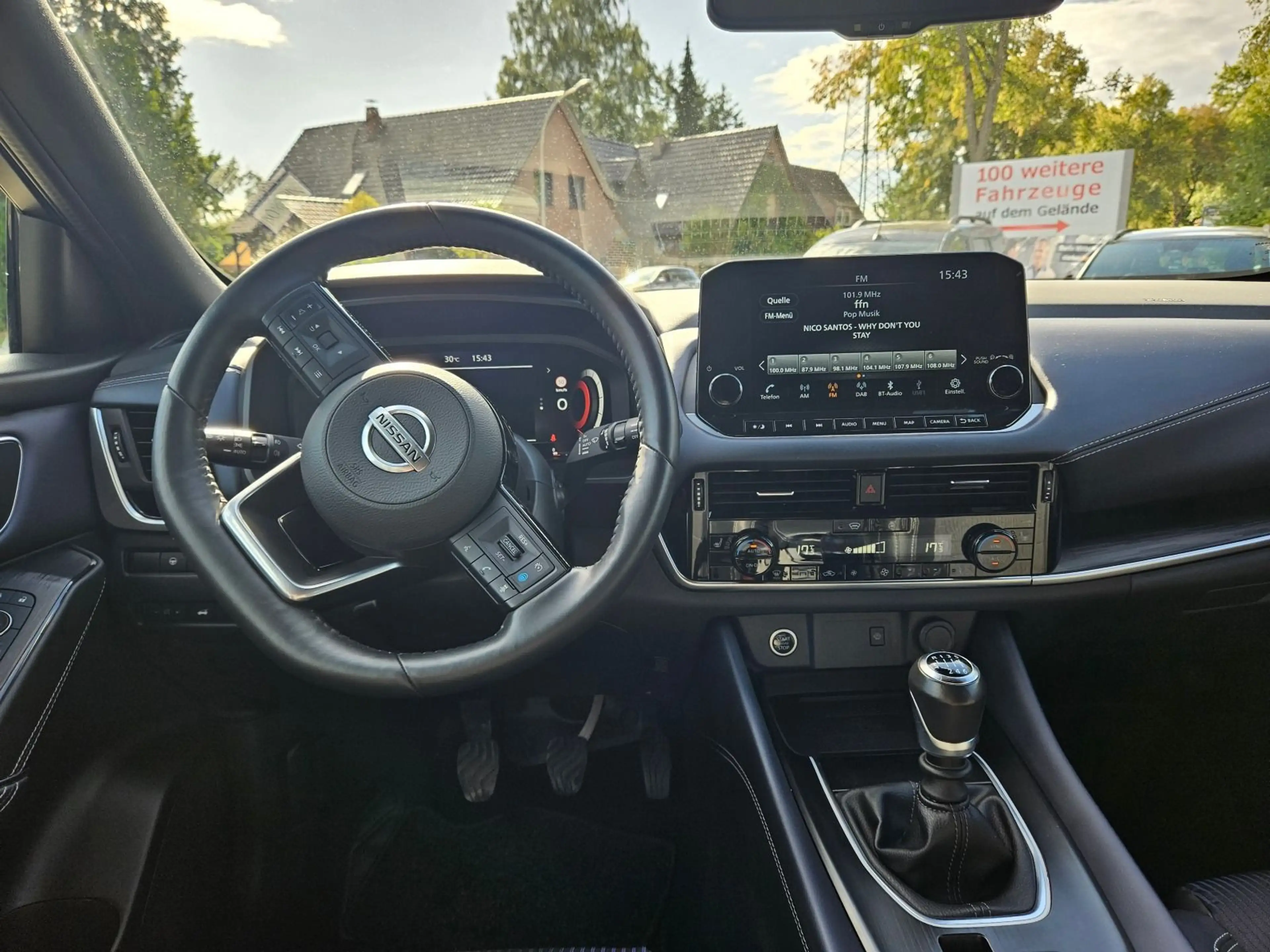 Nissan Qashqai 1.3 DIG-T Tekna — photo 11