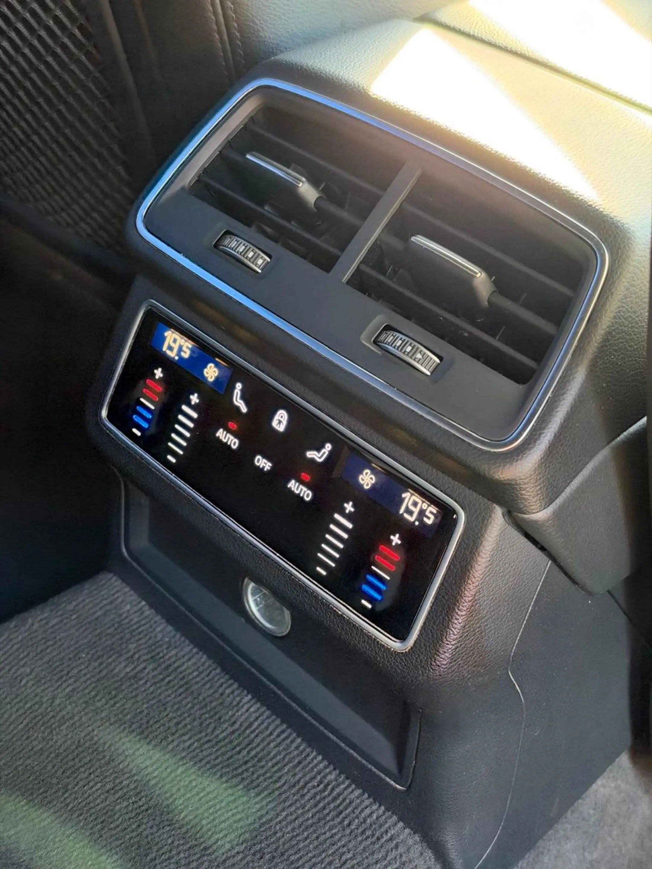 Audi A6 Lim. 45 TFSI quattro design LED*NAVI*KAMERA* — photo 14
