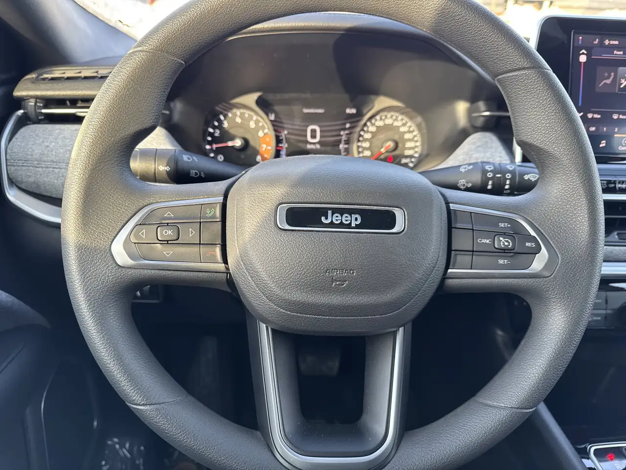 Jeep Compass снимка Jeep Compass