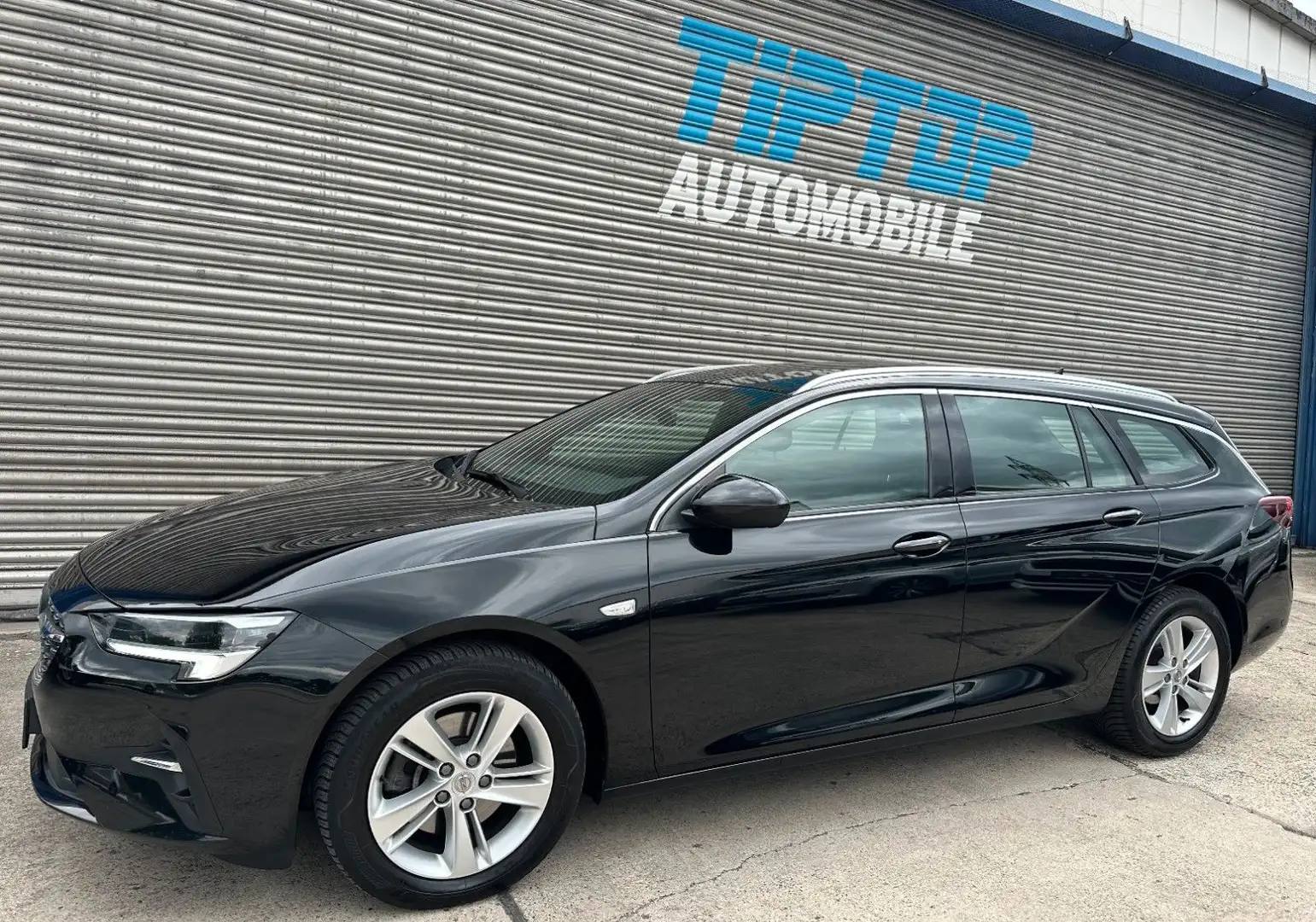 Opel Insignia B Sports Tourer Elegance*NAVI*LED*AHK* Noir - 1