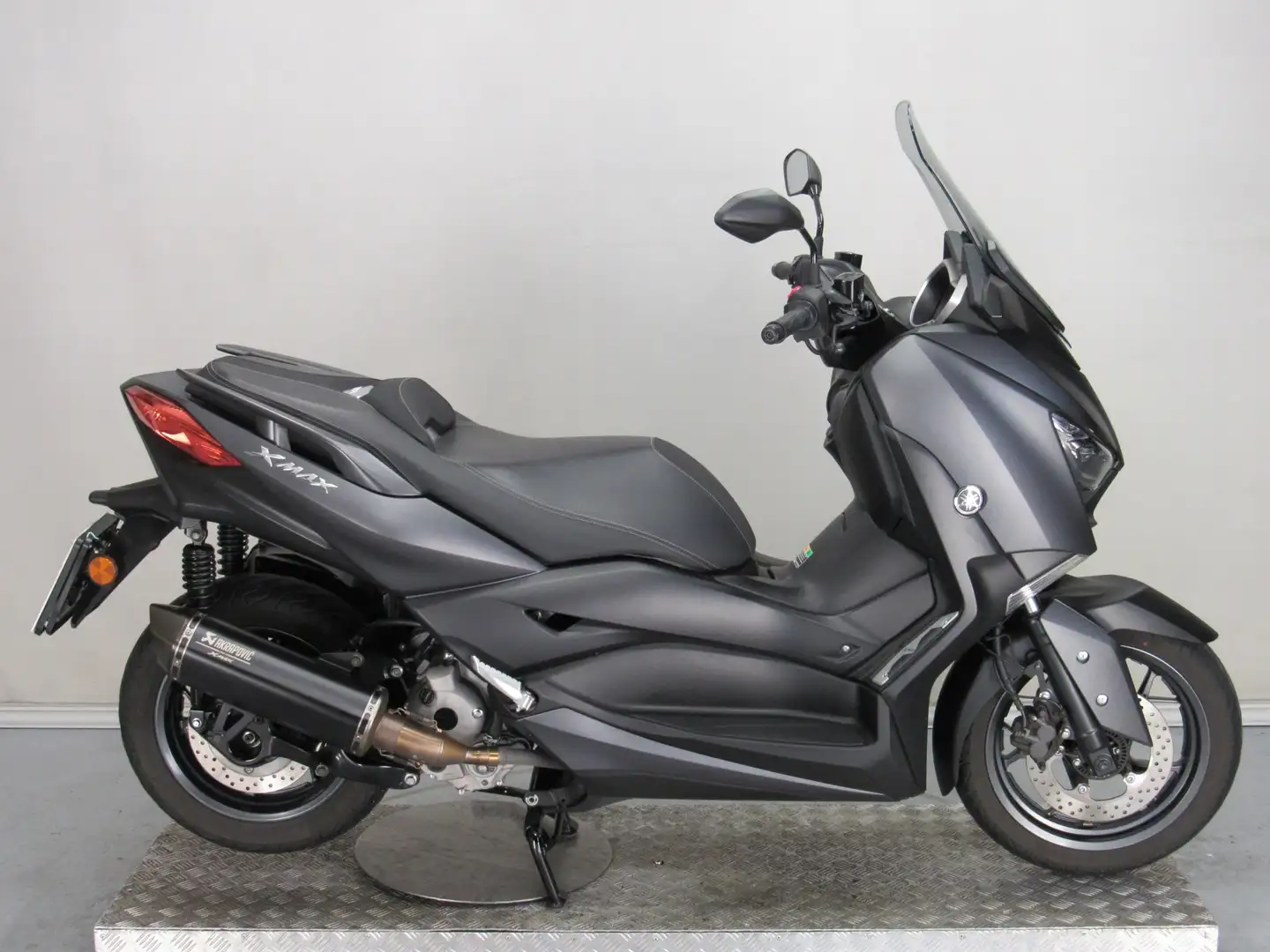 Yamaha X-Max 300 ABS - 1