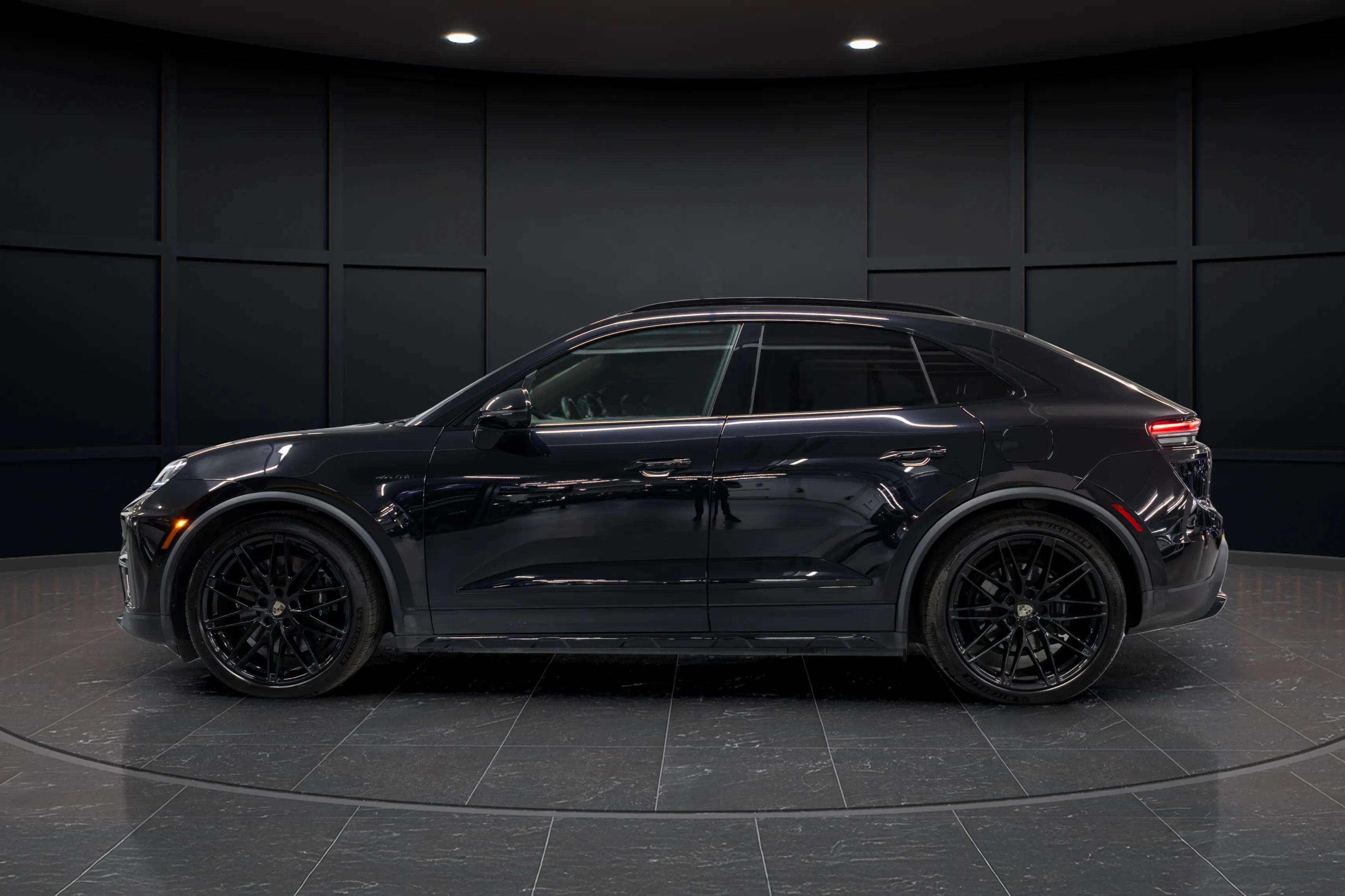 2024 Porsche Macan Electric