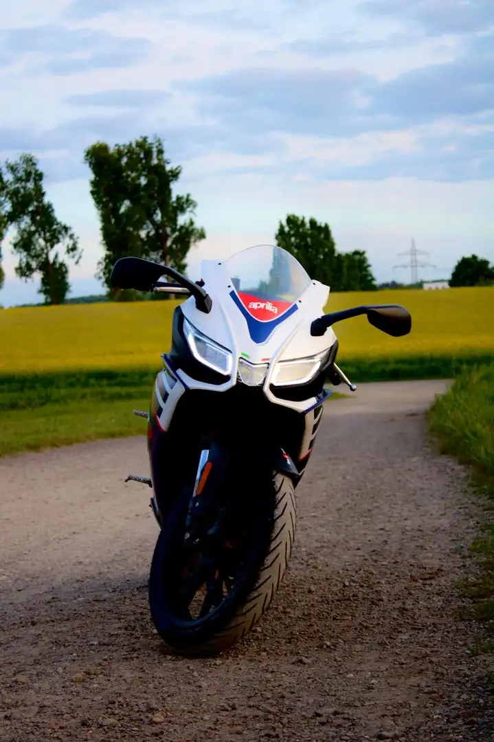 Aprilia RS4 125 Albastru - 1