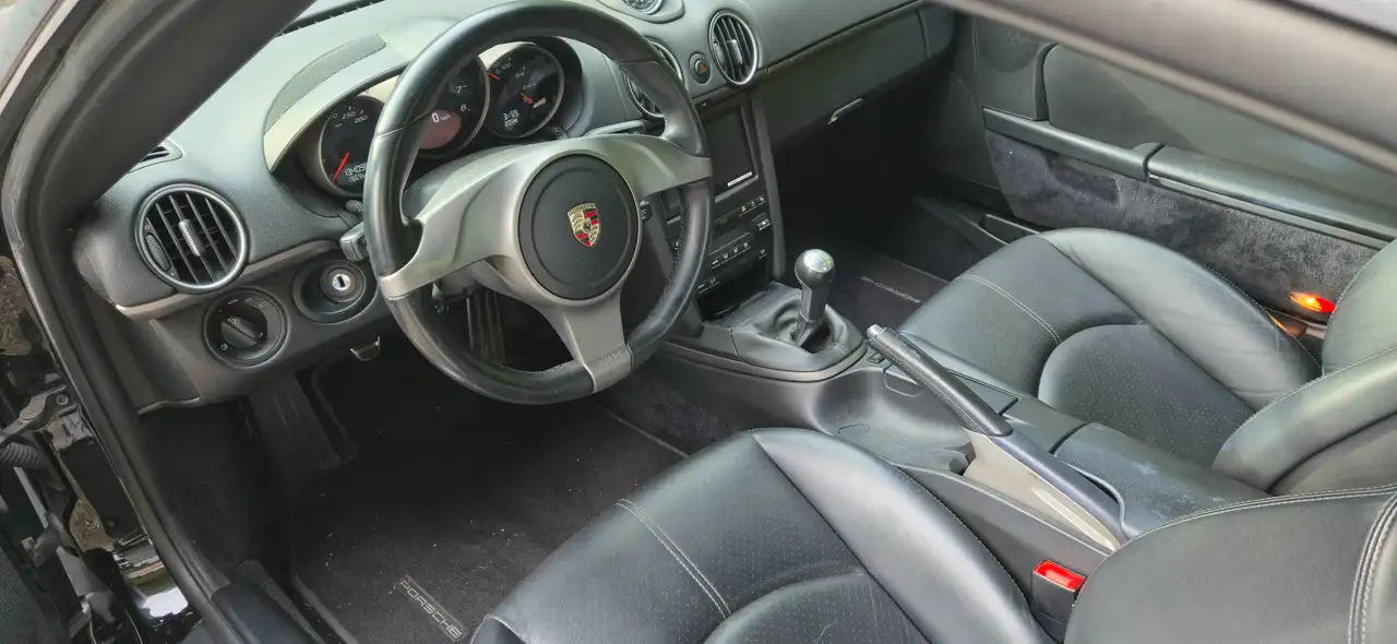 Porsche Cayman photo Porsche Cayman