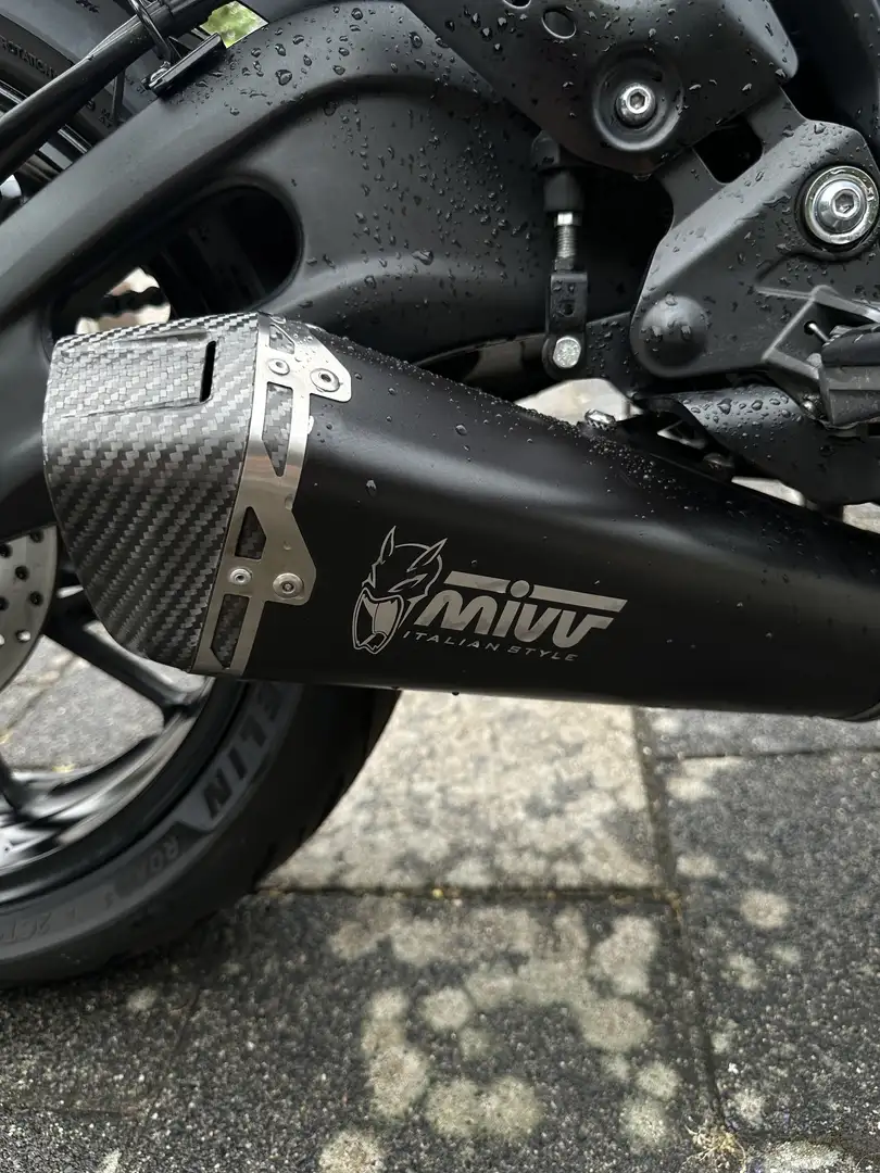 Yamaha MT-07 TECH-BLACK Zwart - 2