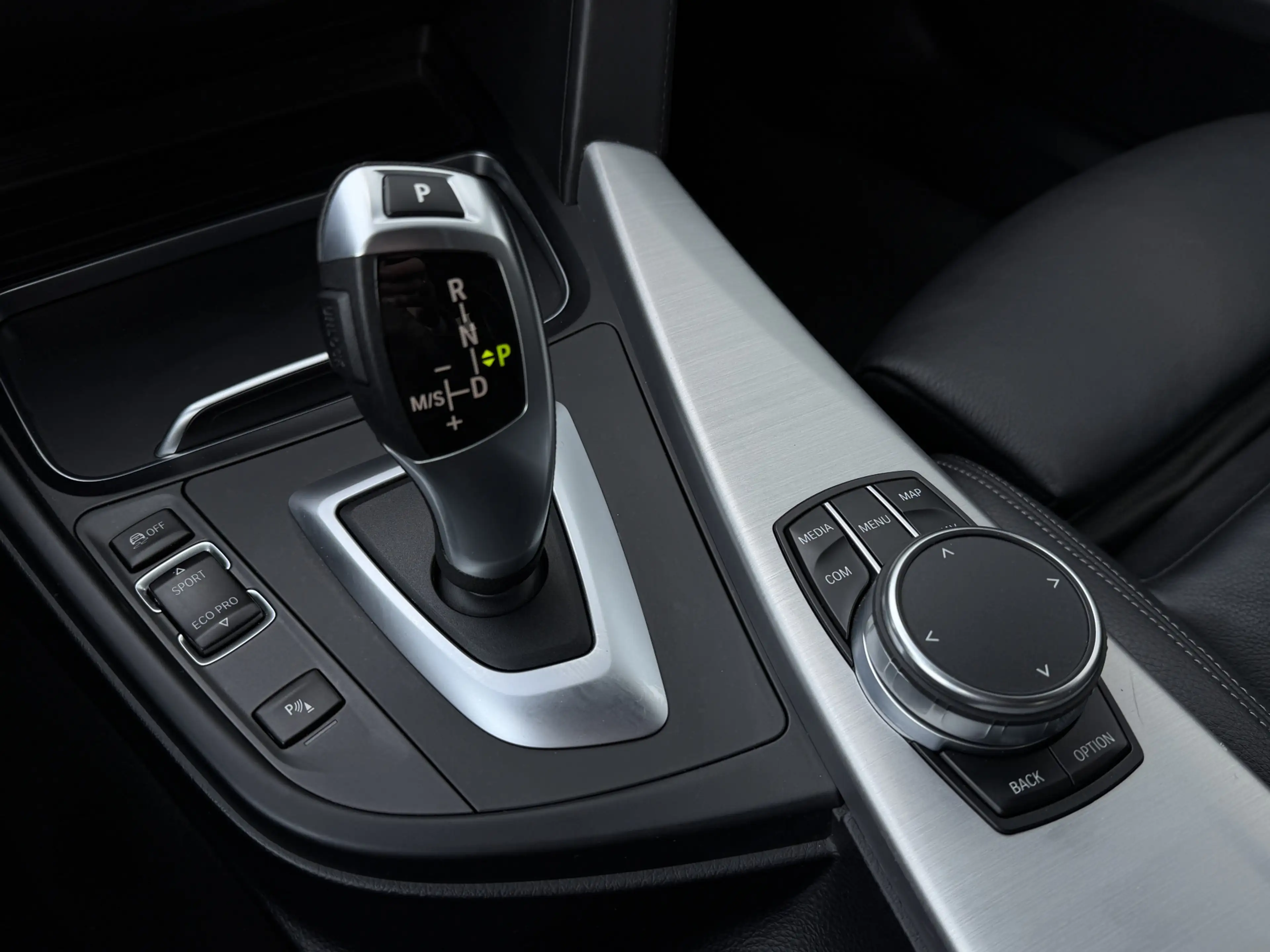 BMW 418 4-serie Gran Coupé 418i High Executive Edition M-P — photo 23
