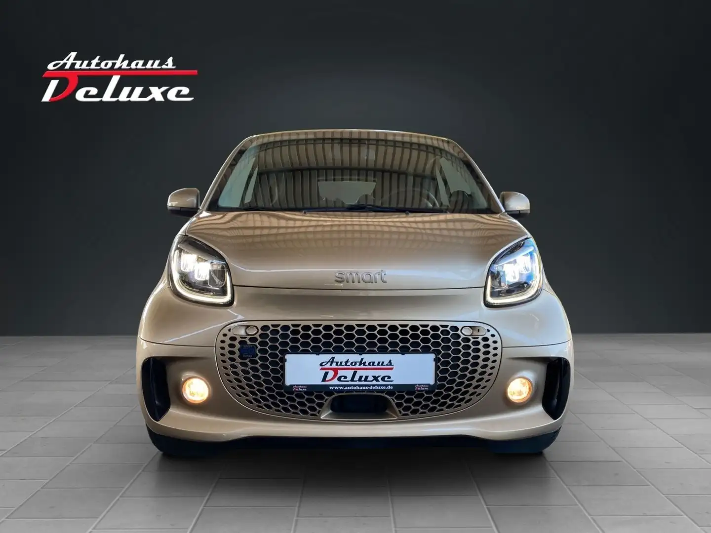 smart forTwo fortwo EQ PRIME NAVI-KAMERA-LEDER-PANORAM Beige - 2
