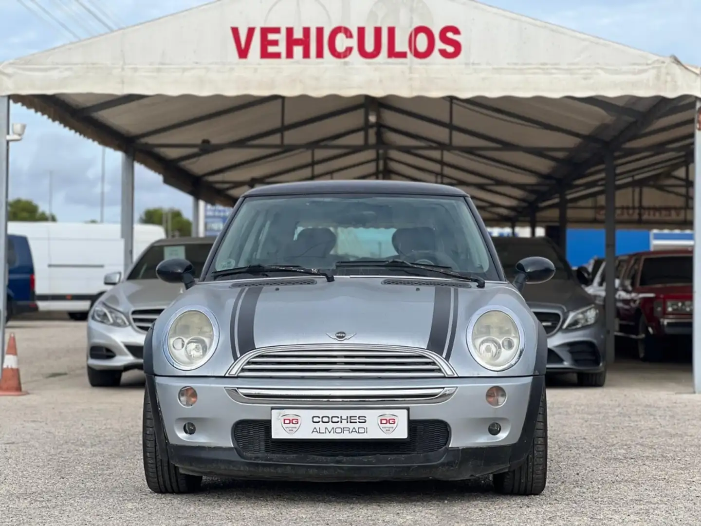 MINI Cooper Gris - 1