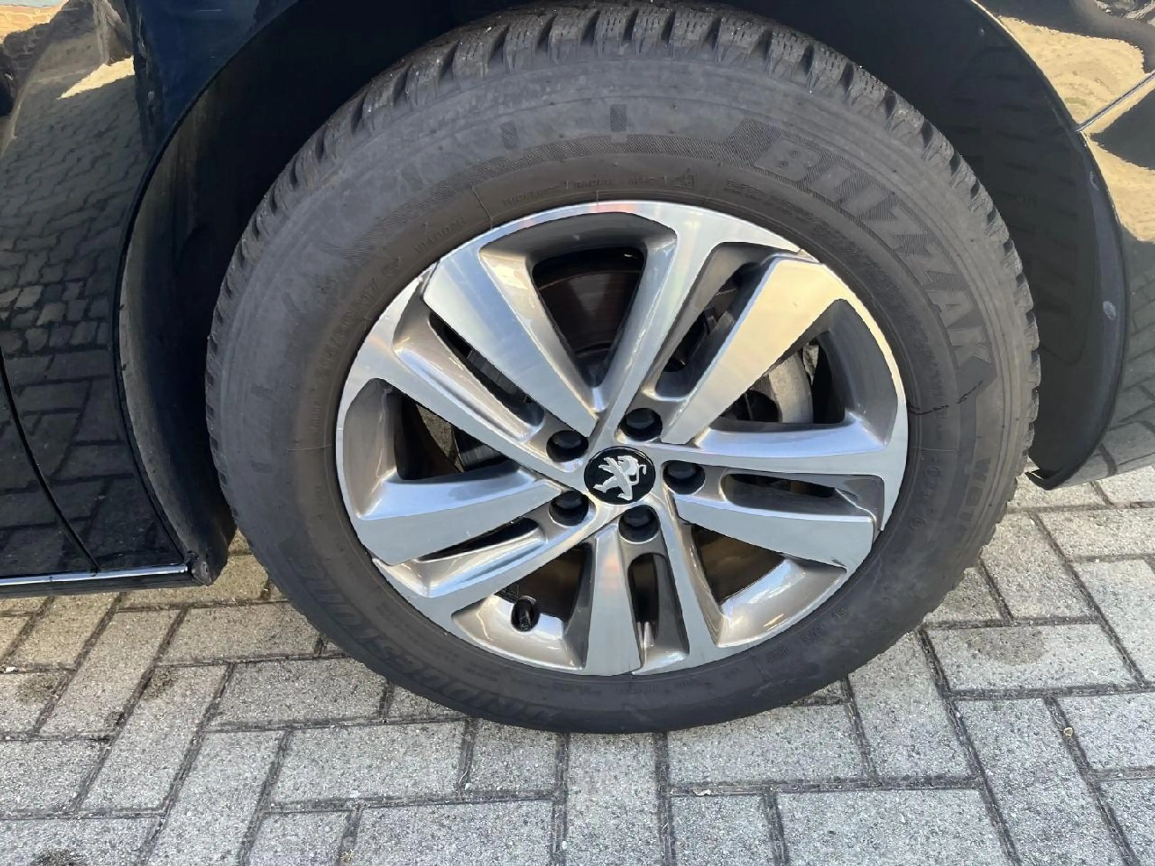Peugeot Traveller Traveller Allure L3 +LED+Nav+8Sitzer+AHK — photo 15