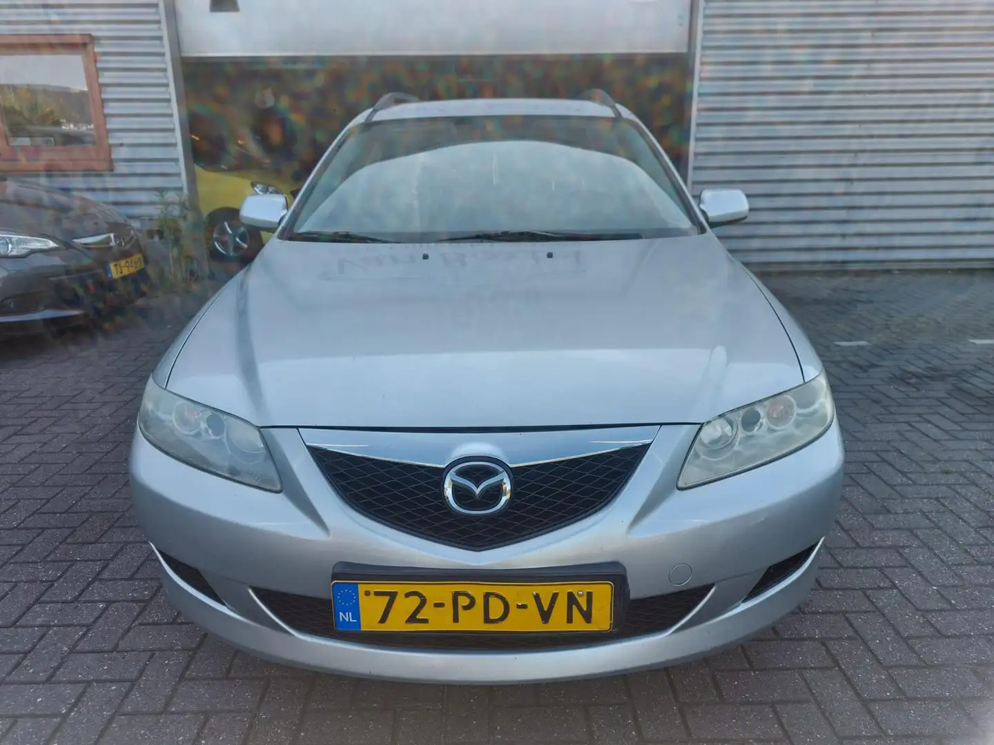 Mazda 6 Sportbreak 2.0i Touring 5 deurs + climate control Grijs - 2