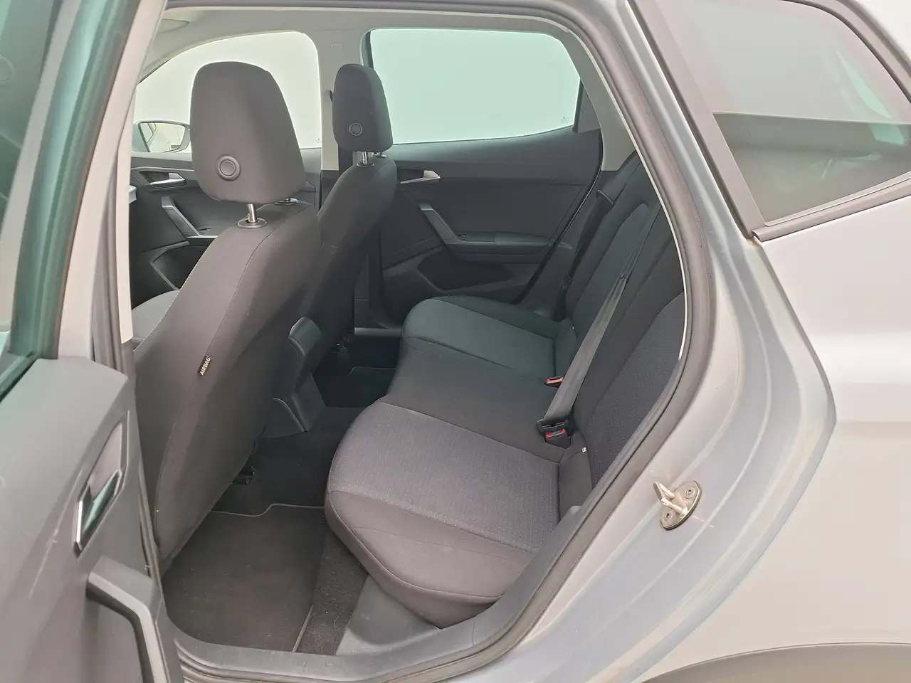 SEAT Arona 1.0 TSI* LEZ BXL 2035 * CarPlay*249€ PAR MOIS SANS ACOMPTE, миниатюра 6