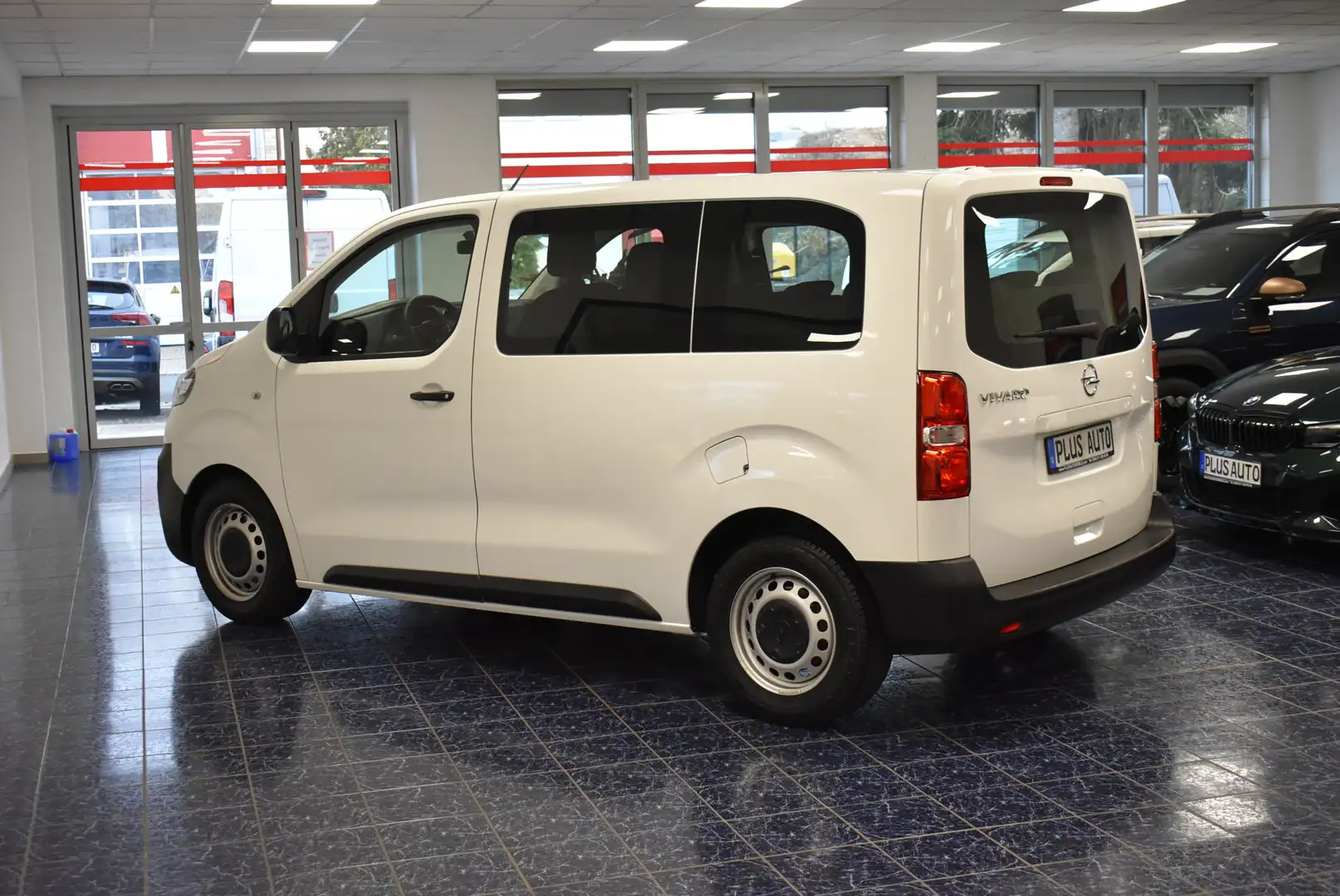 Opel Vivaro S 9-Sitze Navi Klima Temp PDC 1-Hand Weiß - 2