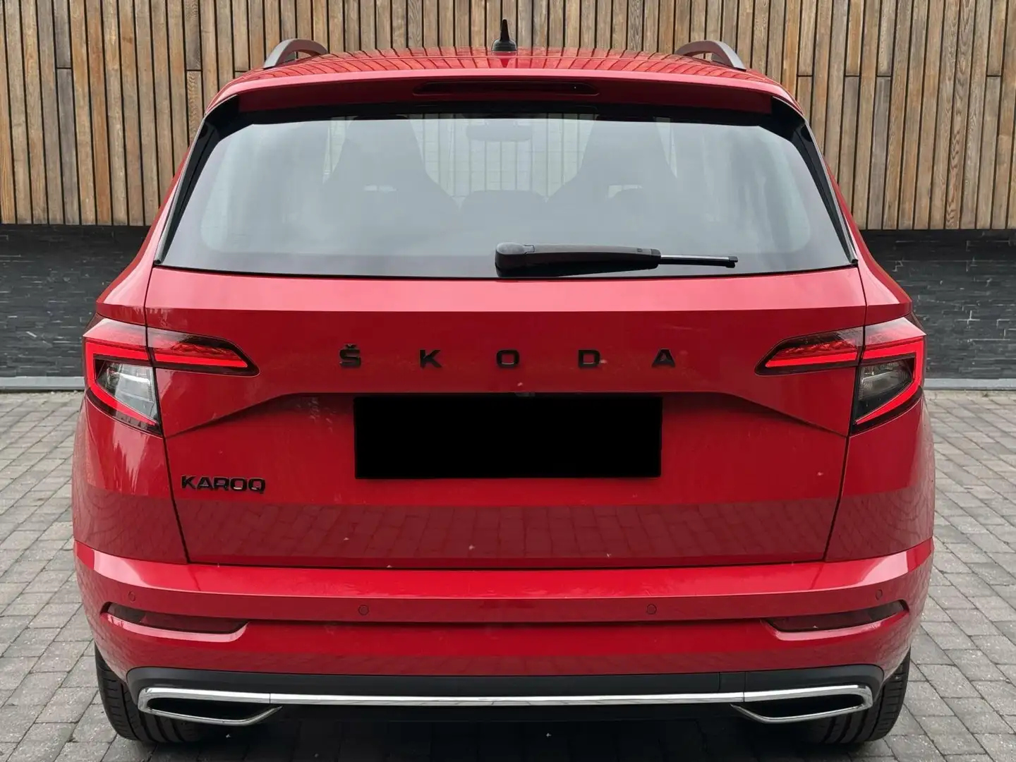 Skoda Karoq Karoq 1,5 TSI Sportline DSG Sportline Rot - 1
