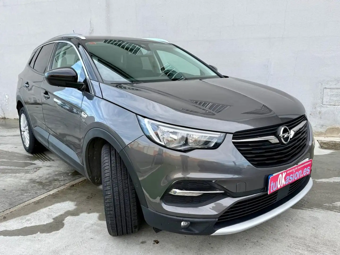 Opel Grandland X 1.5 HDI 130Cv Gris - 2