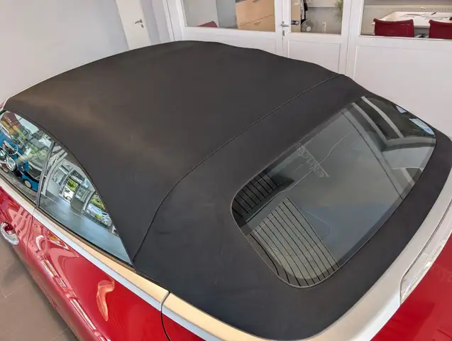 Mercedes-Benz E-Class view 12