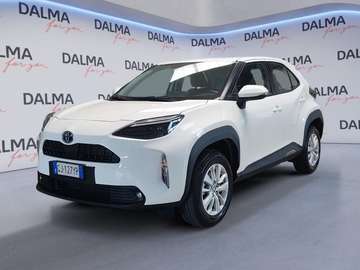 Cross 1.5h Business fwd 116cv e-cvt