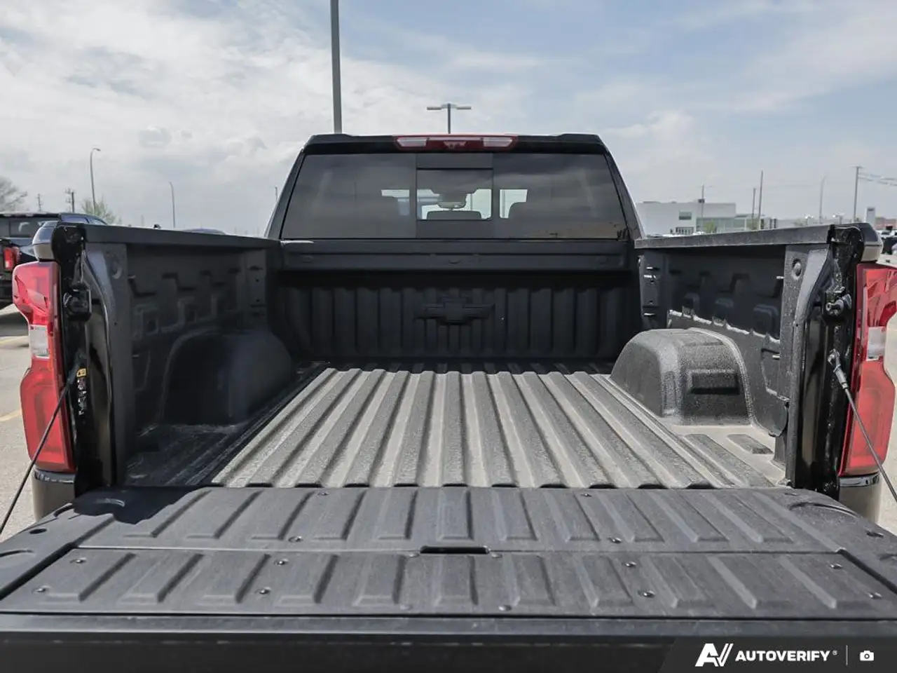Chevrolet Silverado 1500 снимка Chevrolet Silverado 1500