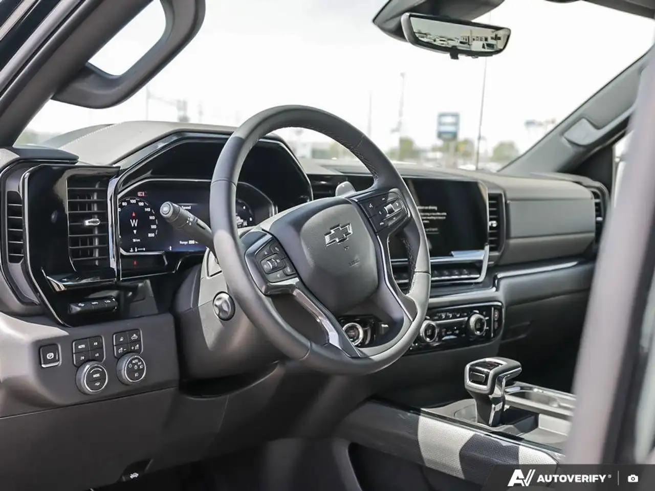 Chevrolet Silverado 1500 снимка Chevrolet Silverado 1500