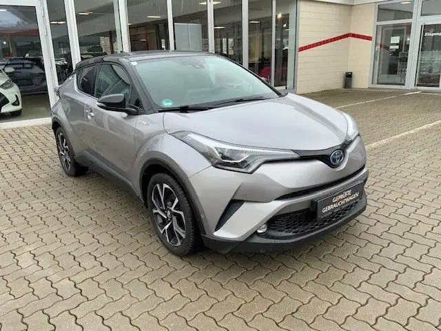 Toyota C-HR 1,8 Hybrid C-LUB Anhängevorr.