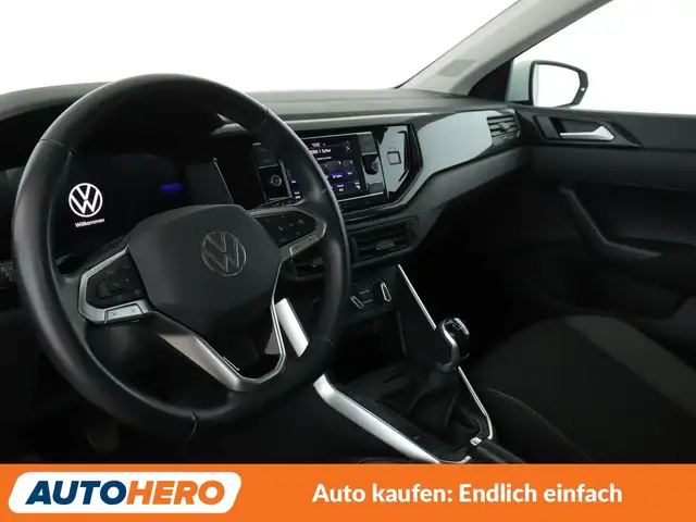 Volkswagen Polo view 11