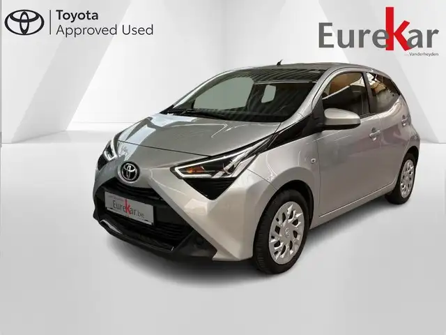 Toyota Aygo x-play2