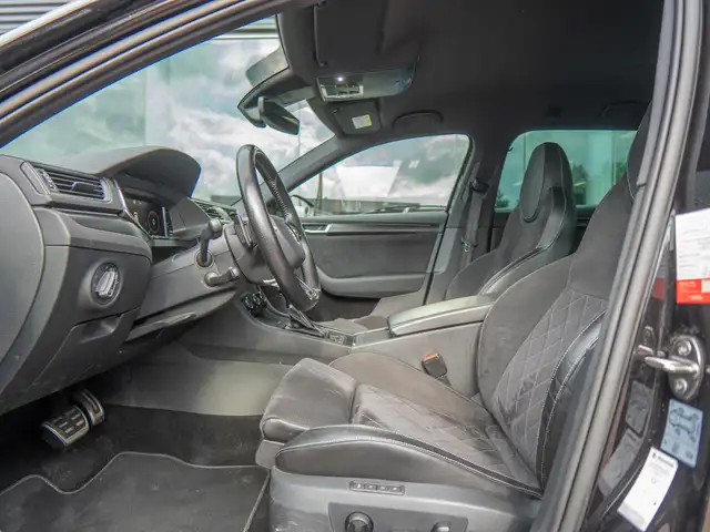 Skoda Superb view 21