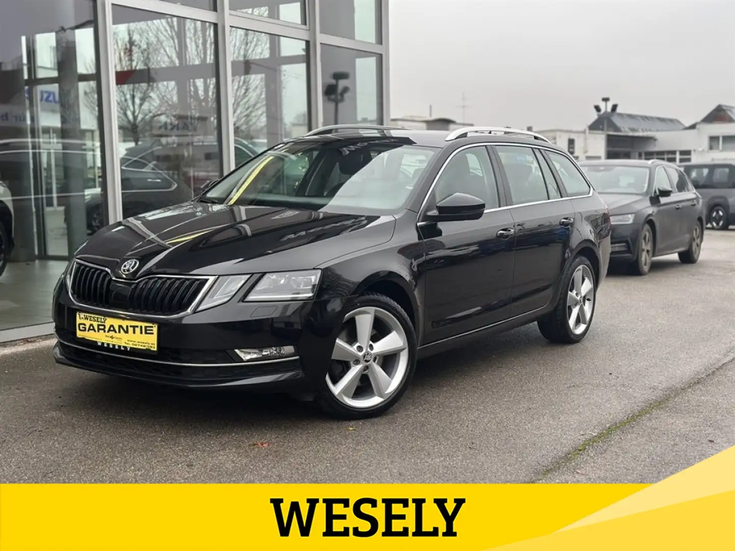 Skoda Octavia Combi 2,0 TSI Style DSG Schwarz - 1